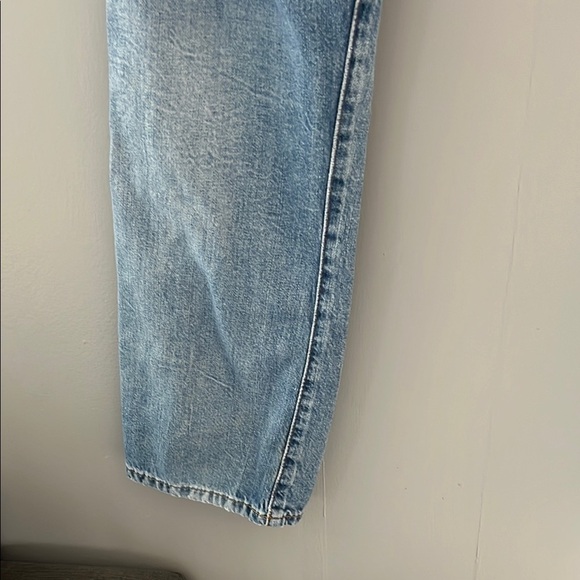 Men's Blue Distressed Jeans - Picture 11 of 16